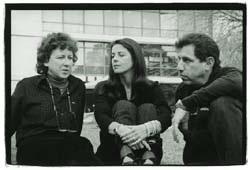An outdoor discussion. From left to right: Prof. Lia Addadi, Ph.D. student Ella Zimmerman and Prof. Benjamin Geiger